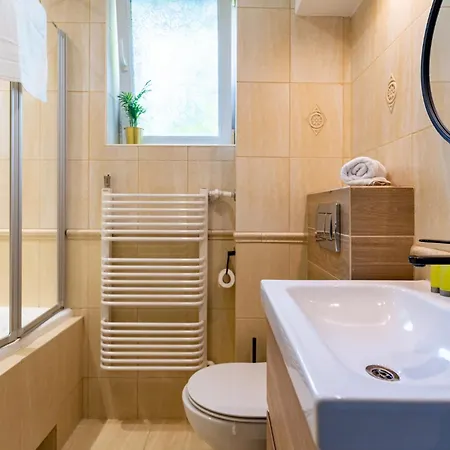 Platinium Spacious